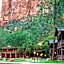Zion Lodge