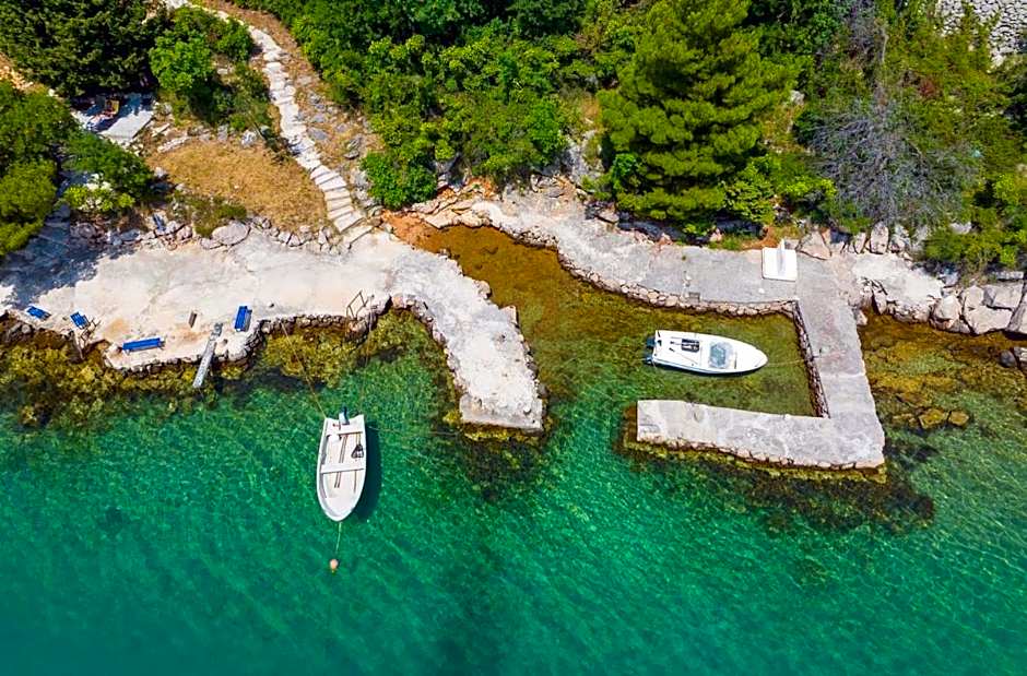 Villa Tin Apartments