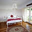 Rosebridge House Bed & Breakfast