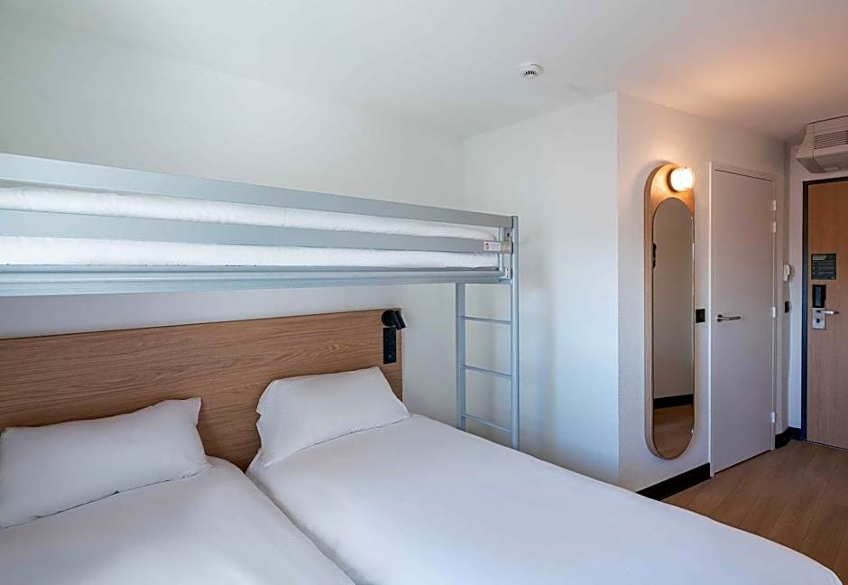 B&B HOTEL Bayeux