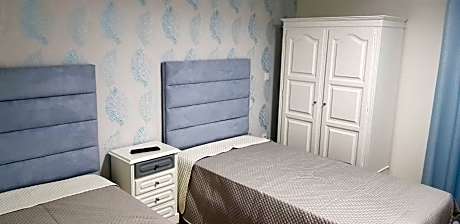 Twin Room with Bathroom