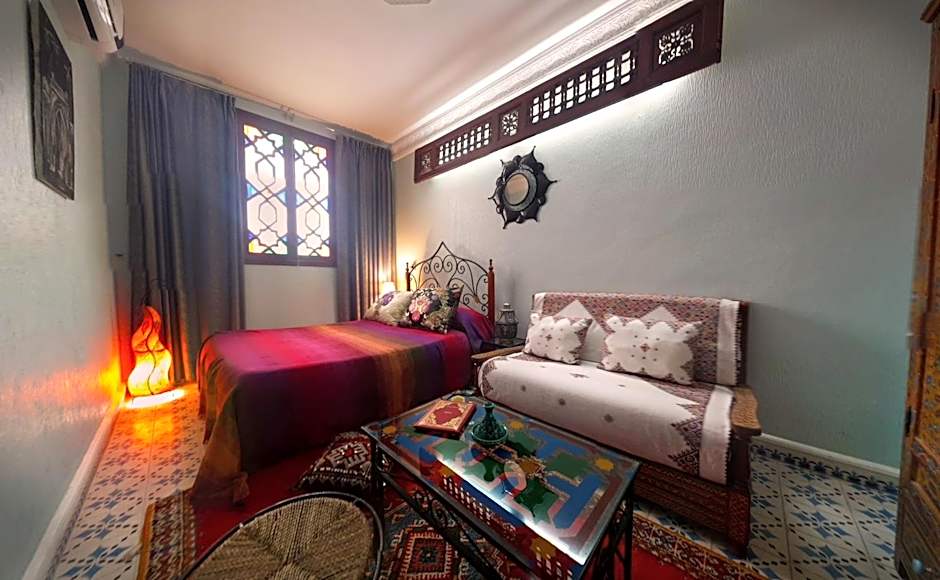 Riad Atika Mek