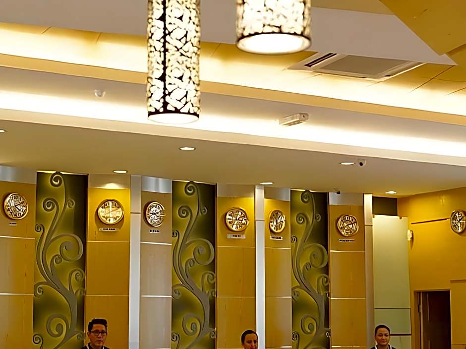 Paragon Lutong Hotel