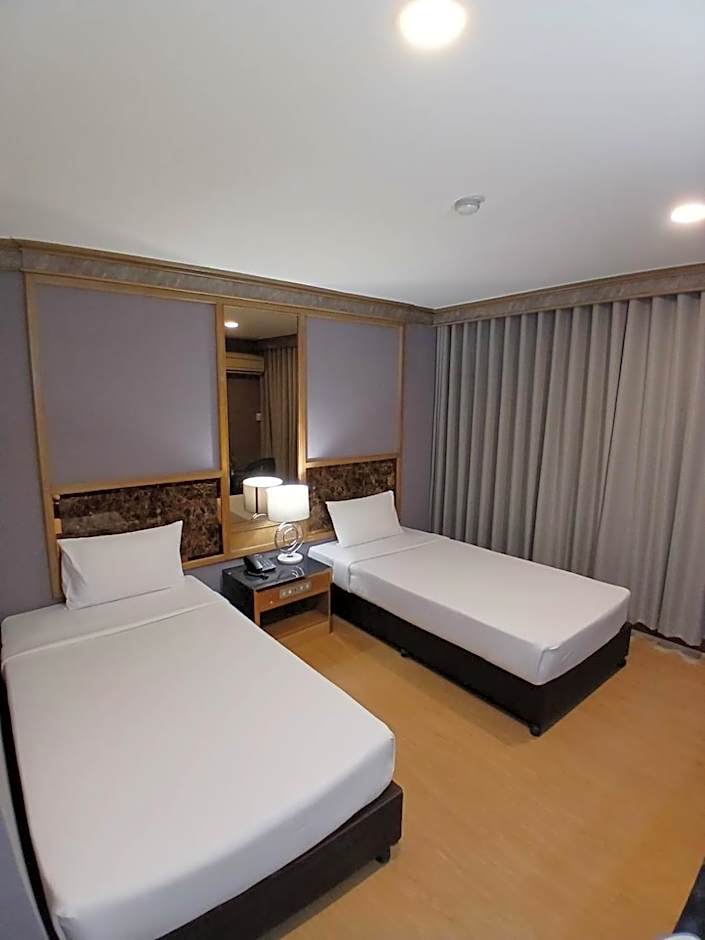 Hotel Pattaya Beach