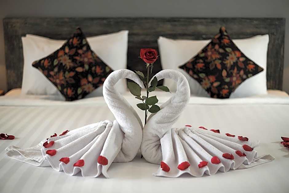 MAHALONA BALI STAY