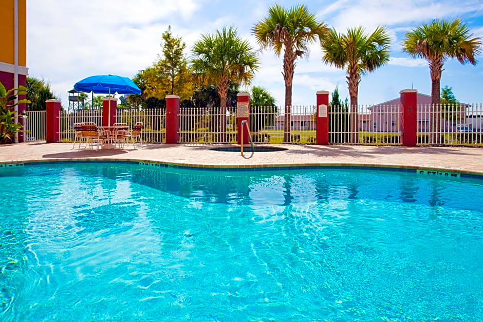 Holiday Inn Express Hotel & Suites Port Richey By IHG