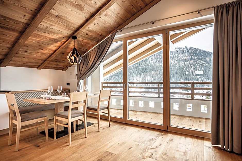 Luxury Chalet Plazola