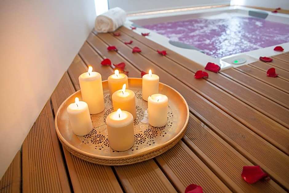 Portovella Lodges & Bungalows