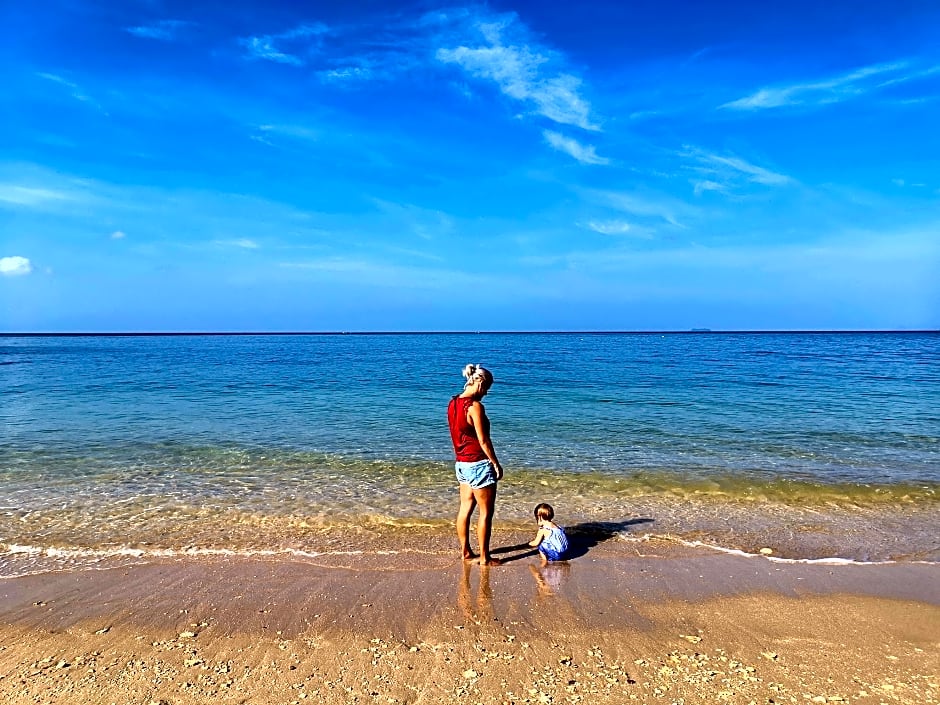 Ser-en-dip-i-ty Resort (SHA Extra Plus)