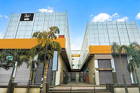 Super Collection O Civil Lines Near Old Bus Stand formerly Imperial