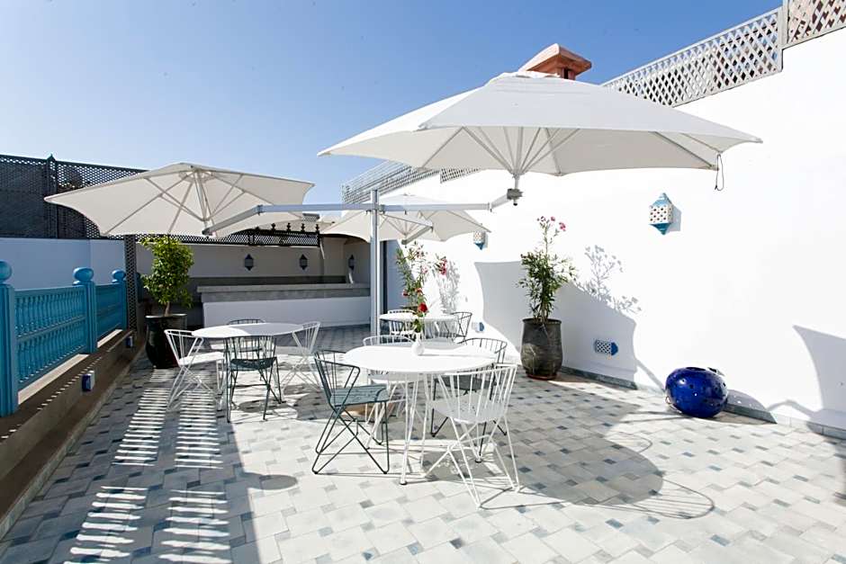 Riad Le Perroquet Bleu Suites & Spa