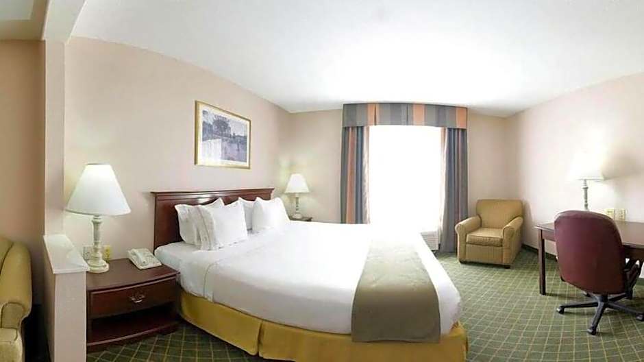 Holiday Inn Express Hotel & Suites Livingston By IHG