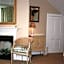 The Old Parsonage Country House