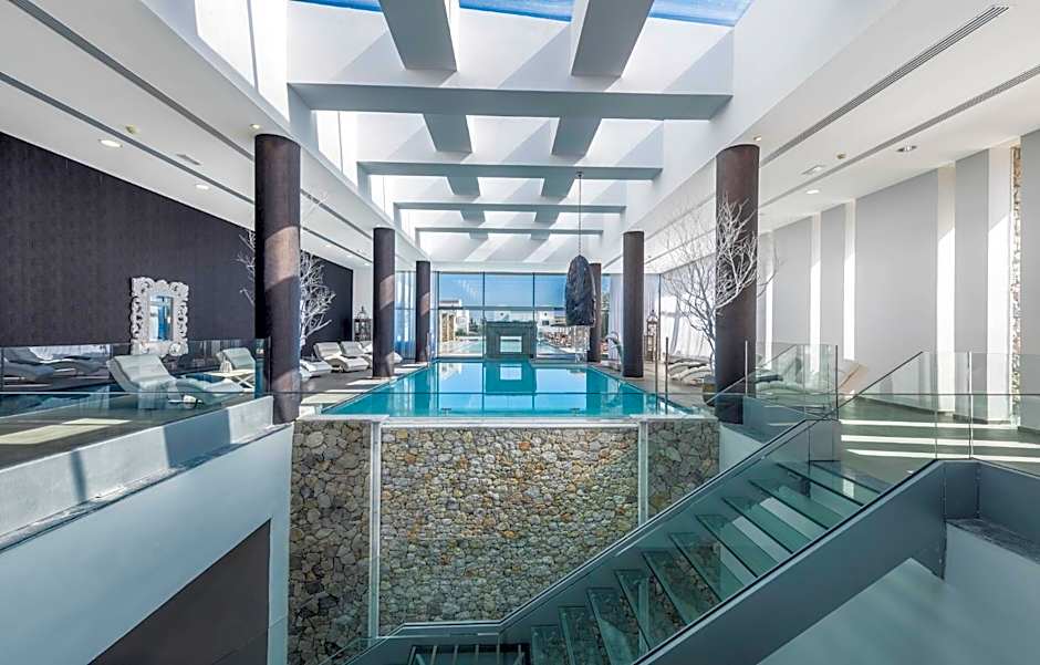 Diamond Deluxe Hotel - Adults Only