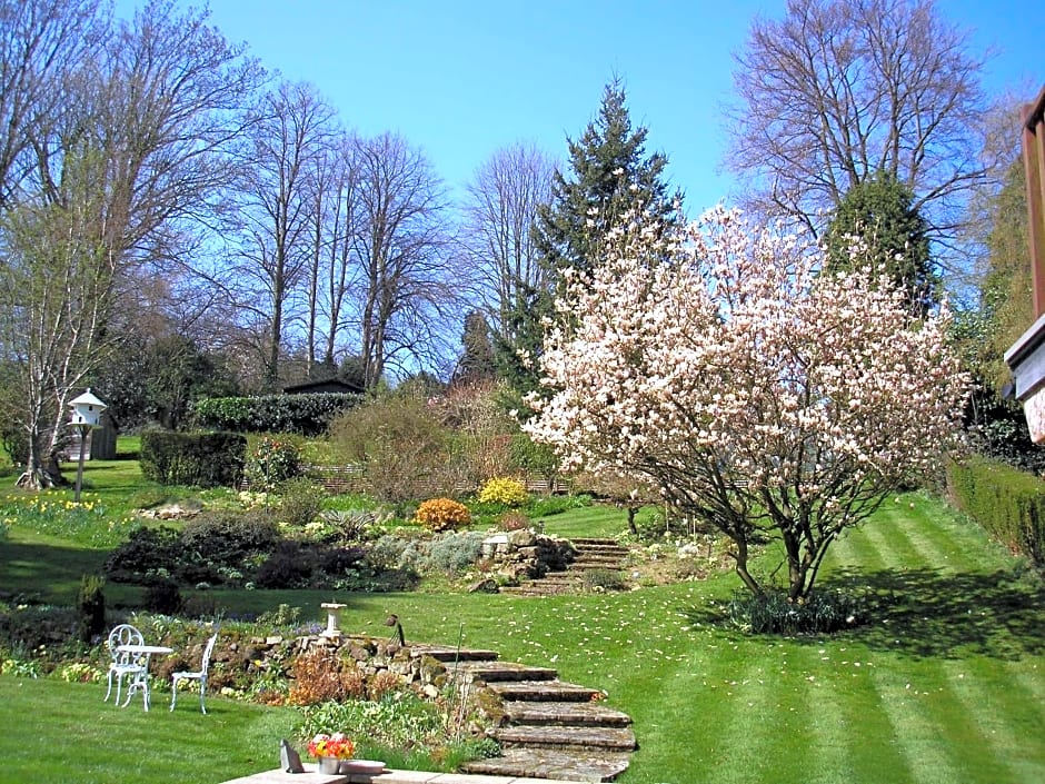 Chart House Bed and Breakfast