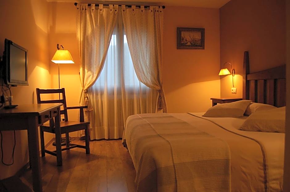 Foto 1 von 6 von Double Room (2 Adults + 1 Child )