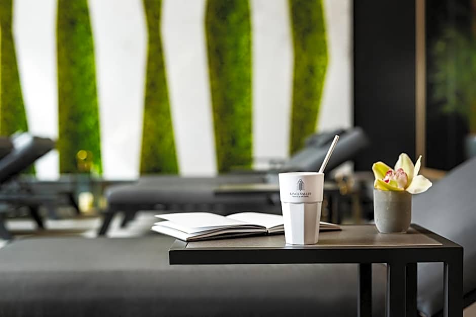 Kings' Valley Medical & Spa Hotel