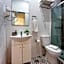 INT Lisbon Suites