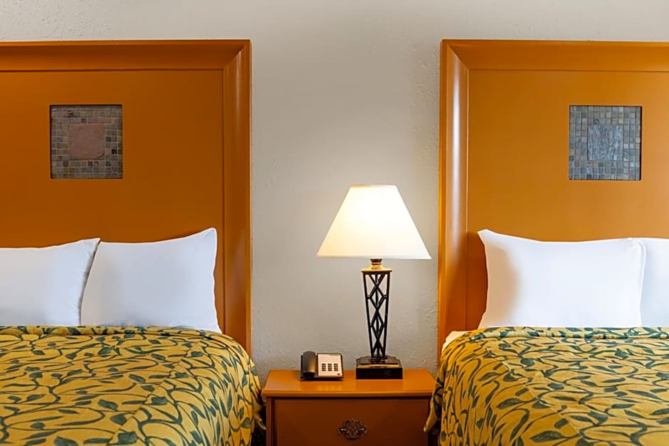 Motel 6 - Aberdeen, WA