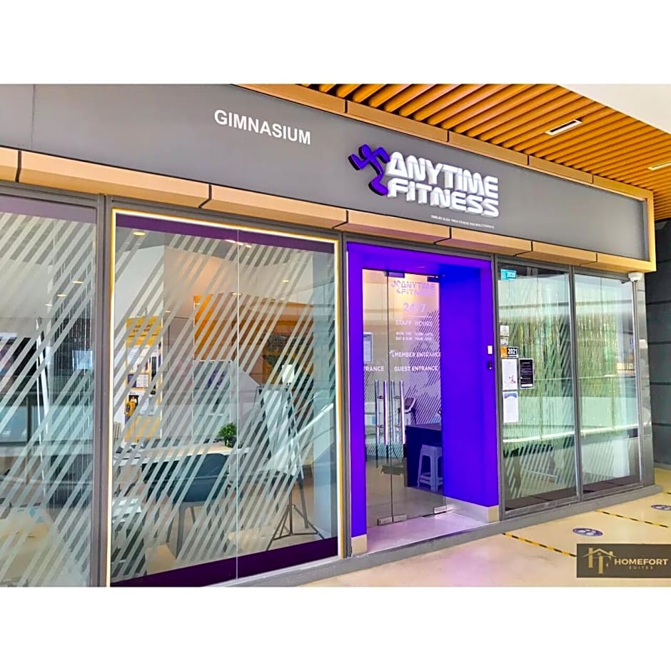 R&F PRINCESS COVE BY HOMEFORT SUITES