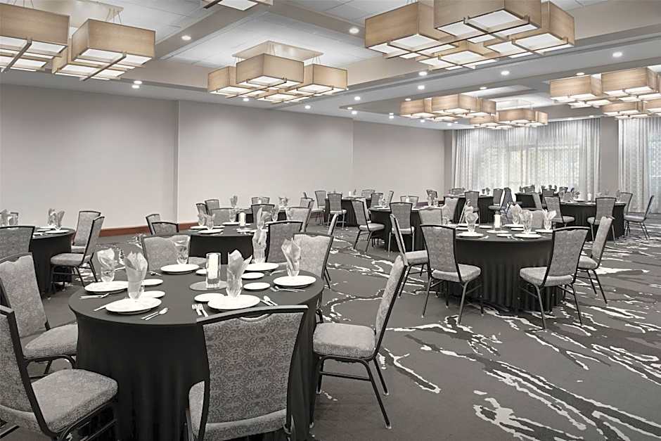 Hilton Garden Inn Charlotte Waverly
