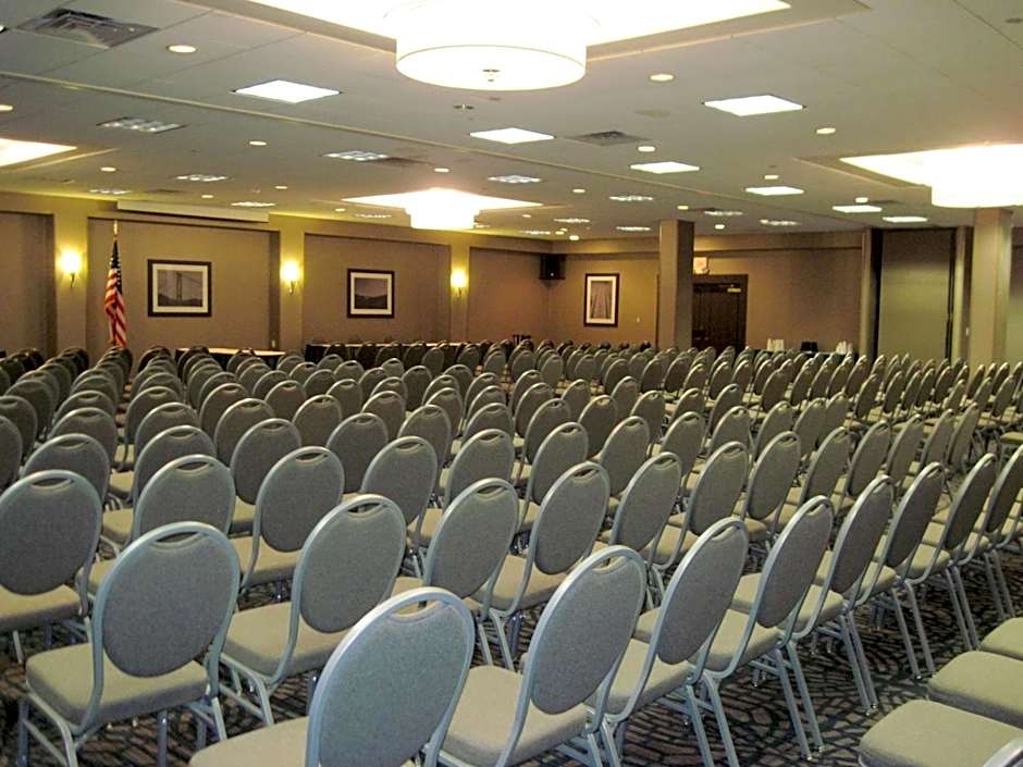 Best Western Plus Kingston Hotel And Conference Center