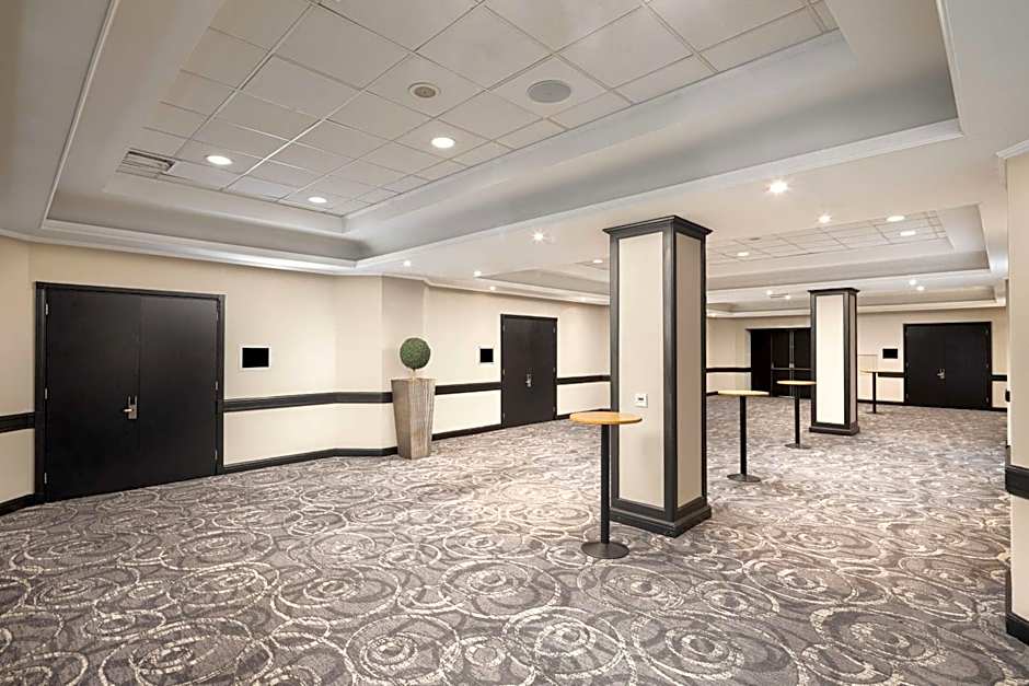 Hilton London Gatwick Airport