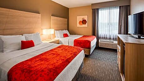 Queen Suite with Two Queen Beds and Sofa Bed