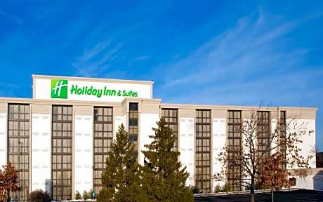 Holiday Inn Cincinnati-Eastgate, an IHG Hotel
