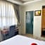 Glee Hotel