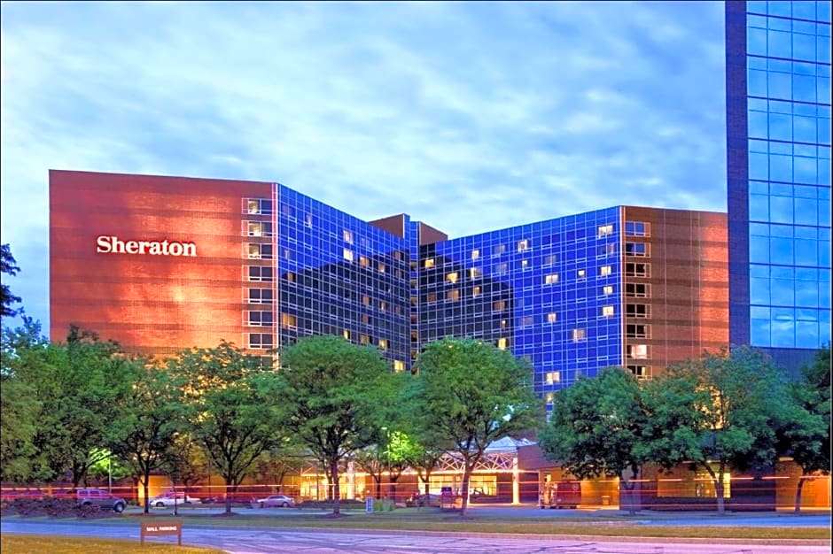 Sheraton Indianapolis Hotel at Keystone Crossing