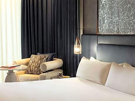 Delight King Room