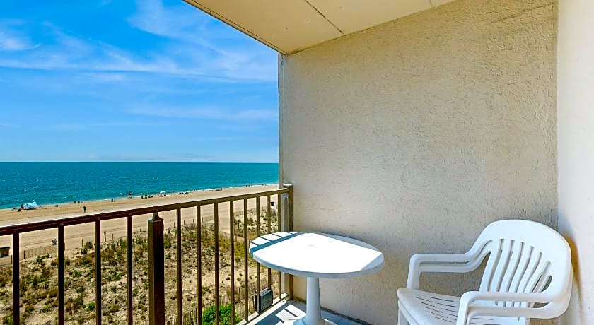 Marigot Beach Suites