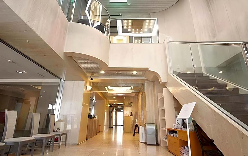 Fukuoka Arty Inn