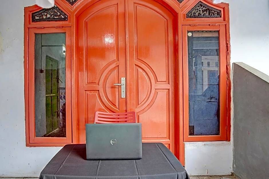 Hotel O Surya Indah Homestay Syariah
