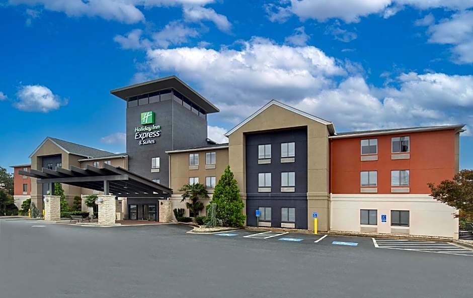 Holiday Inn Express & Suites Locust Grove By IHG