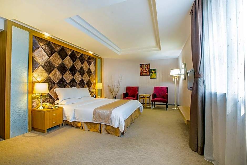 Zhongshan Louis Hotel