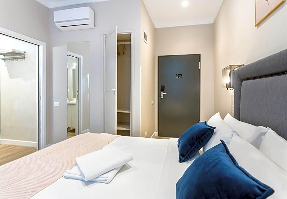 DeGoya Studios Bucharest Old Town