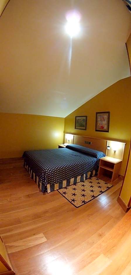 Photo 1 of 10 of Duplex