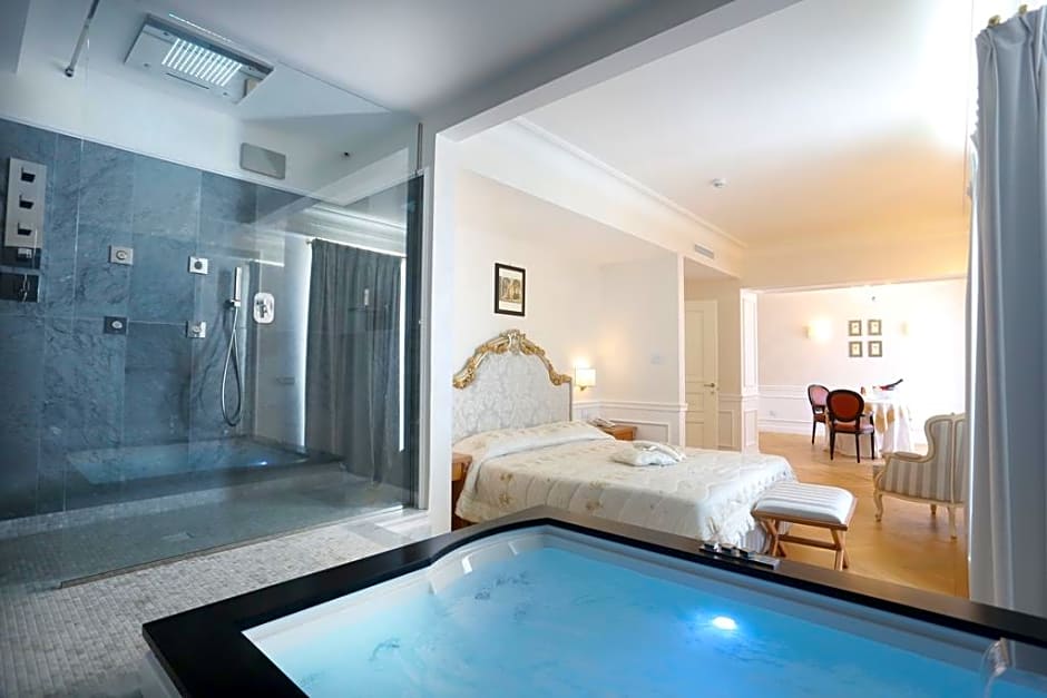 Tesoretto Hotel