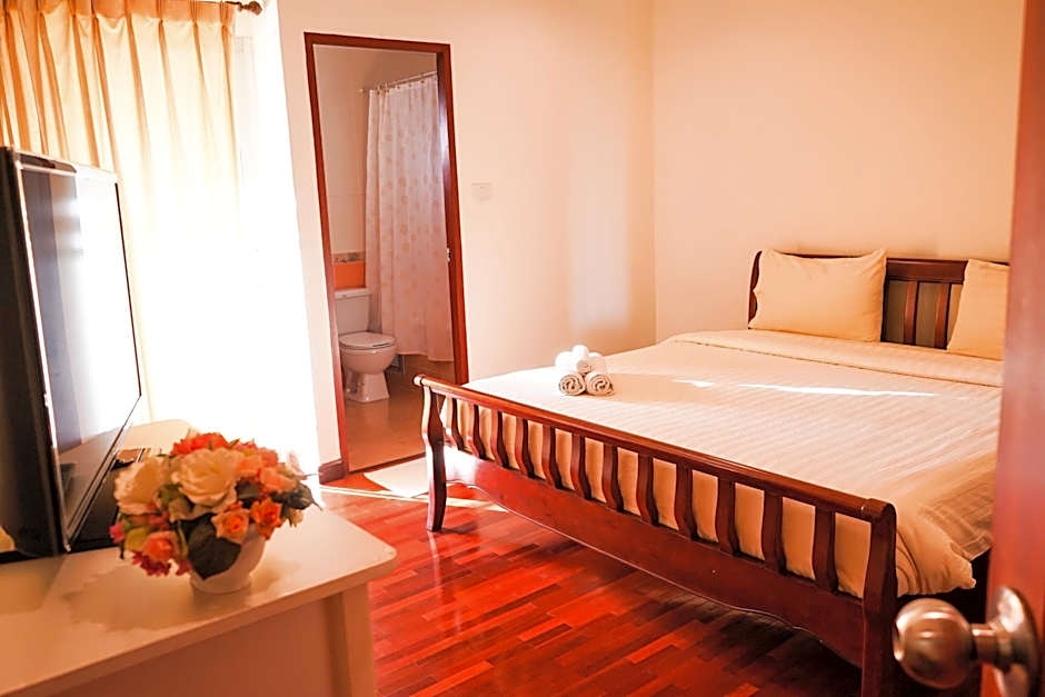 Kanavera Sriracha Hotel & Serviced Apartment