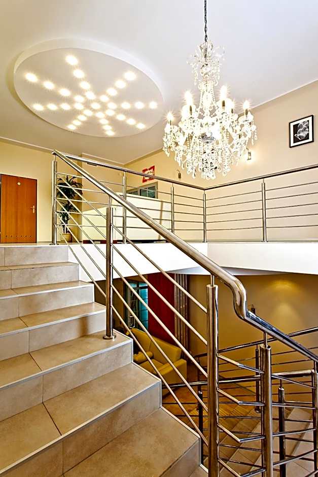 Zajazd CHATA Kębłowo