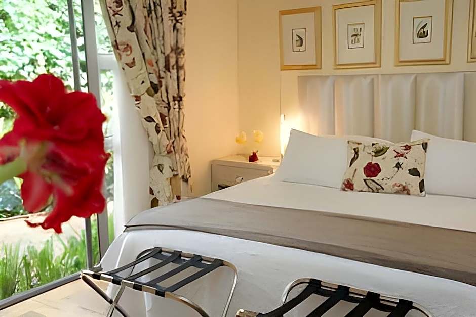 Alba House Guest House