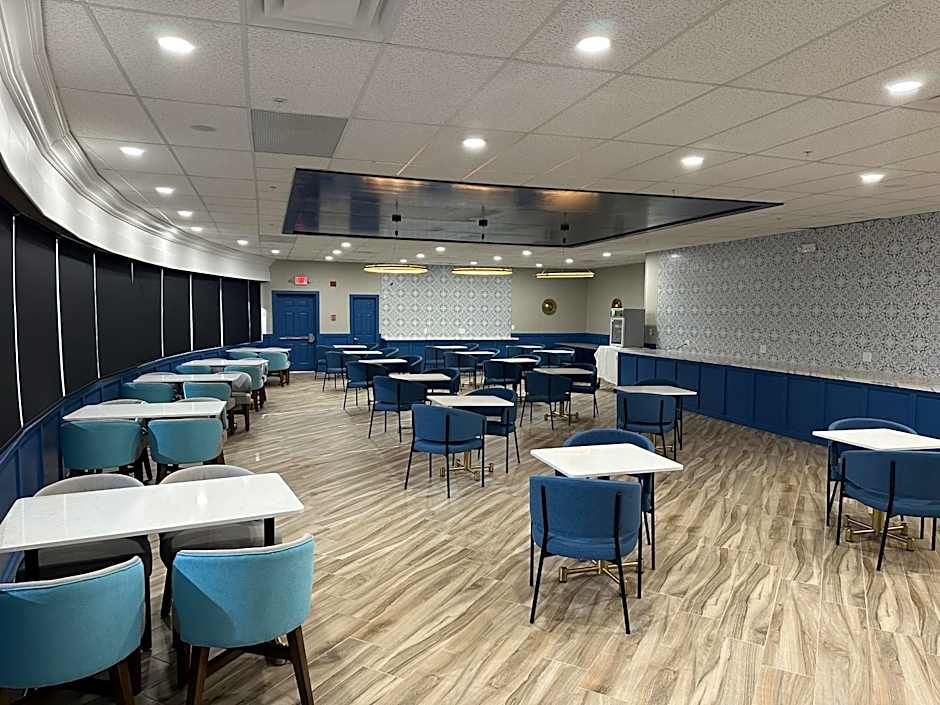Quality Inn & Suites Lake Havasu City