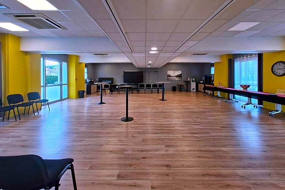 The Originals Boutique, Hotel Le Marmotel, Clermont-Ferrand