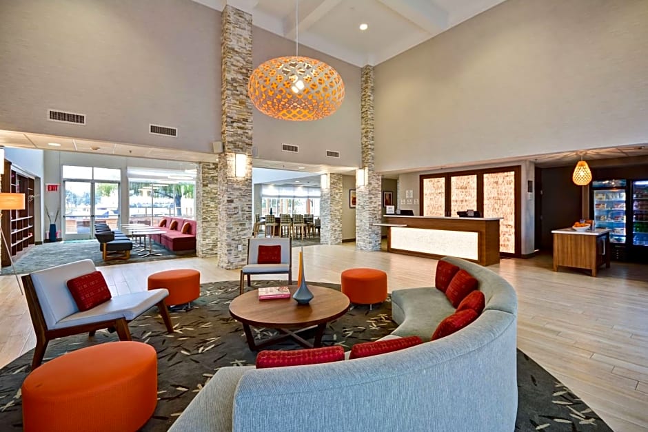 Homewood Suites By Hilton Oakland-Waterfront