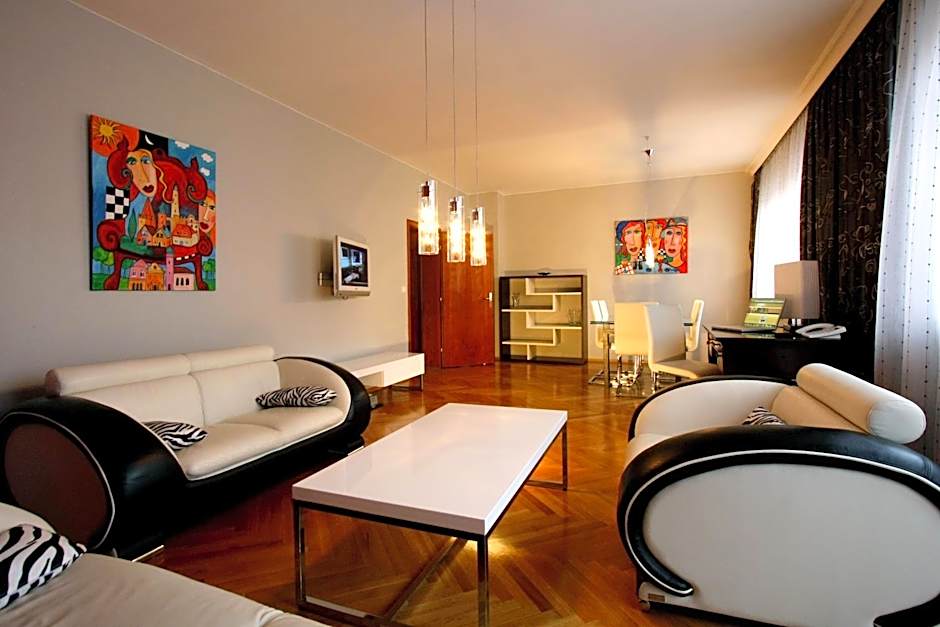 KRAL - Residenz Erlangen