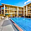 La Quinta Inn & Suites by Wyndham Tampa Bay Pinellas Park Clearw