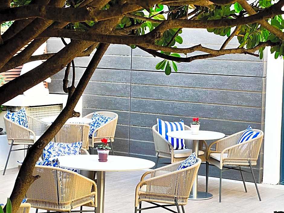 Hotel Croisette Beach Cannes - MGallery