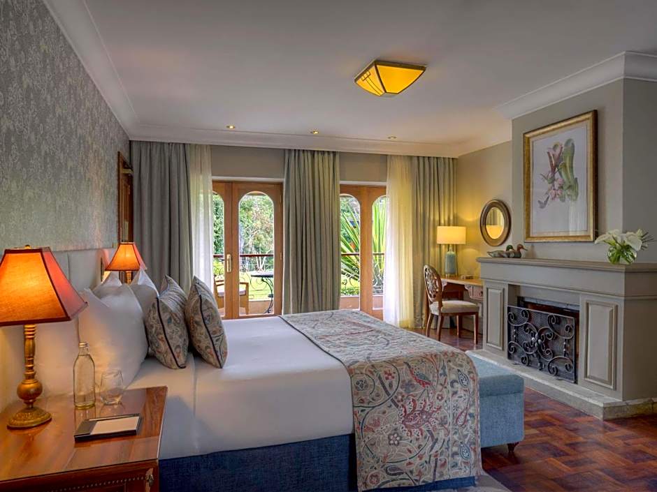 Fairmont Mount Kenya Safari Club